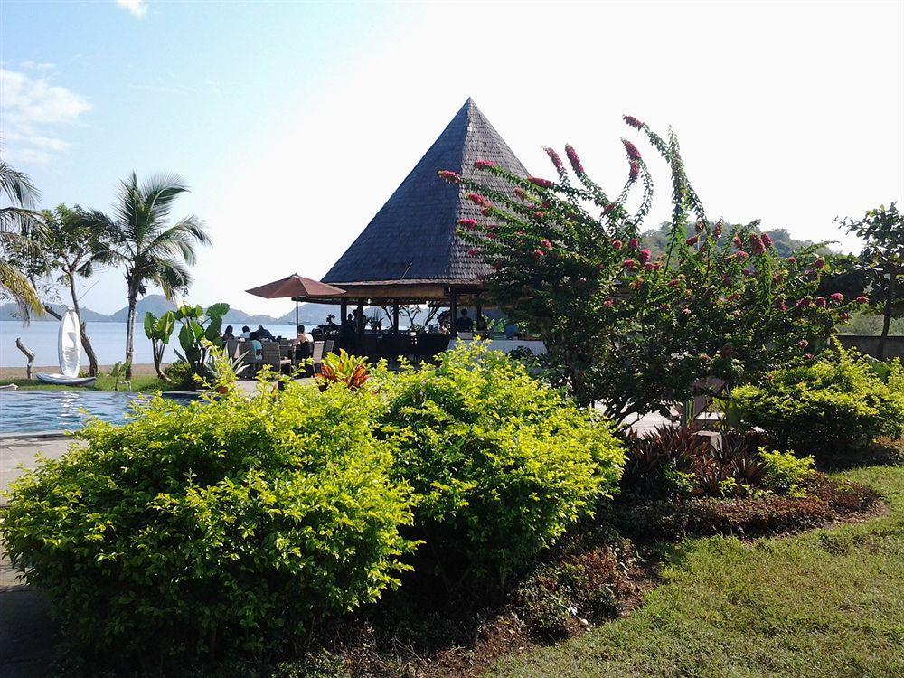 Luwansa Beach Resort Лабуан-Баджо Екстер'єр фото