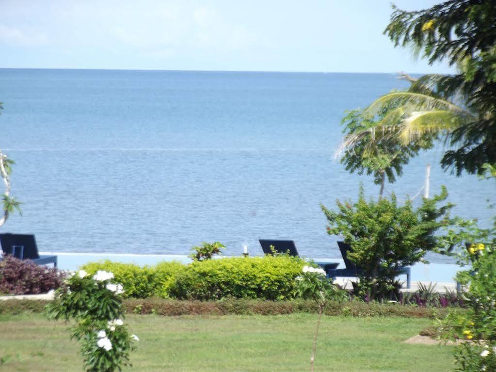 Luwansa Beach Resort Лабуан-Баджо Екстер'єр фото